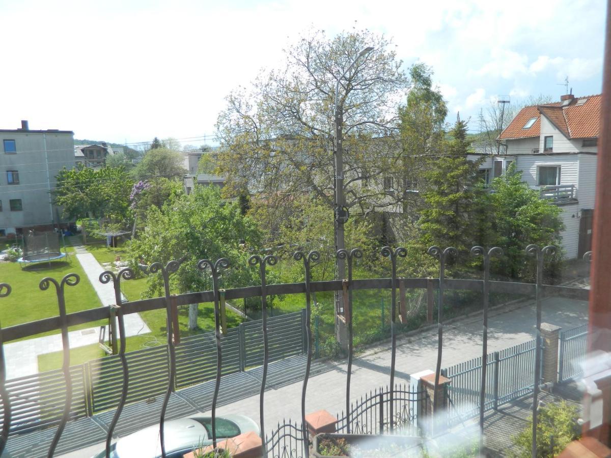 Dom Wypoczynkowy Rybnicka - Apartamenty Гдиня Екстериор снимка