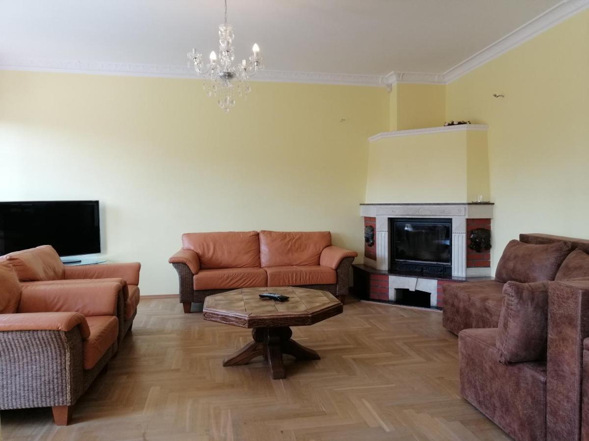 Dom Wypoczynkowy Rybnicka - Apartamenty Гдиня Екстериор снимка