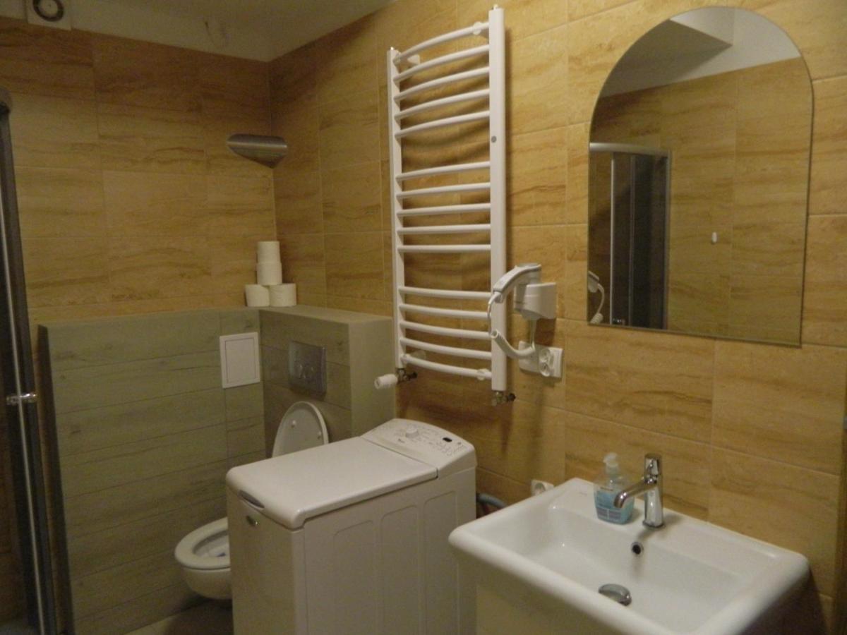 Dom Wypoczynkowy Rybnicka - Apartamenty Гдиня Екстериор снимка