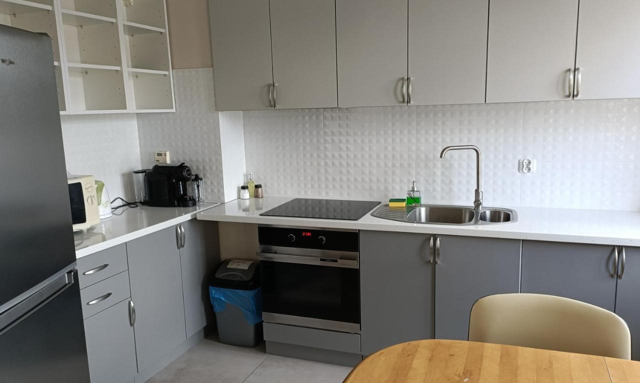Dom Wypoczynkowy Rybnicka - Apartamenty Гдиня Екстериор снимка